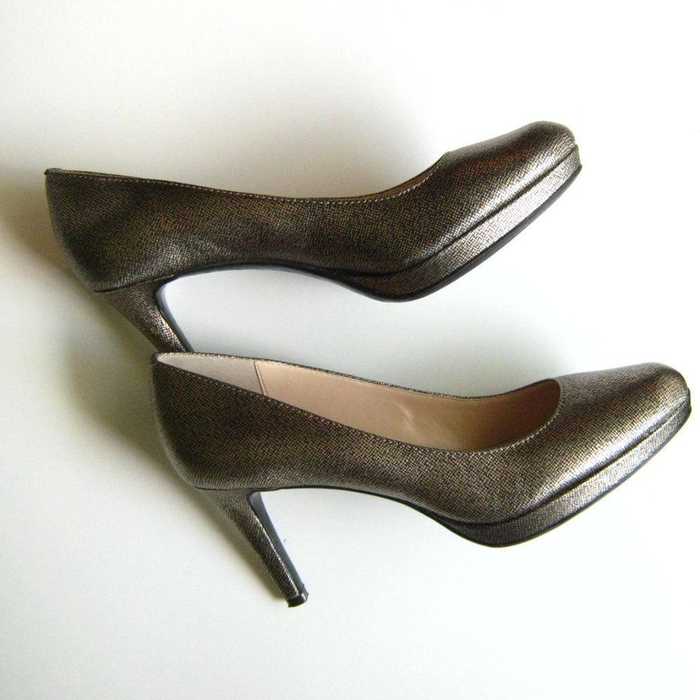 Calvin Klein Pumps